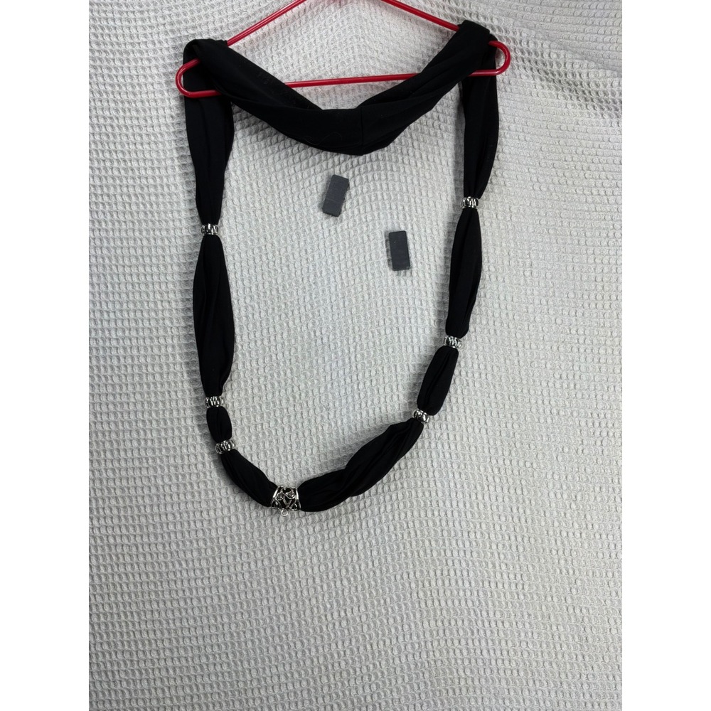 Goth Womens EK Success Brands Magnetic Scarf Necklace OS Black